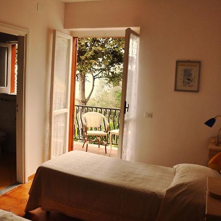 Villa Laura Sea View Apartments Santa Maria di Castellabate Quarto foto